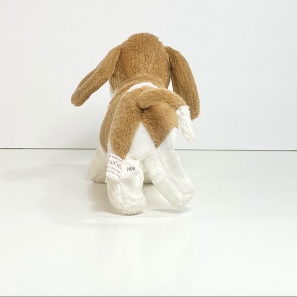 American Girl Kit's Pet Basset Hound Grace Plush - Picture 7 of 9